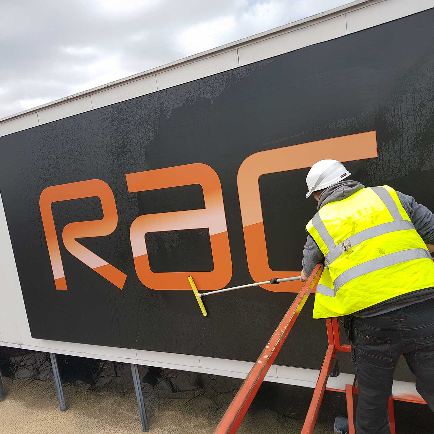 Midland sign and graphics services